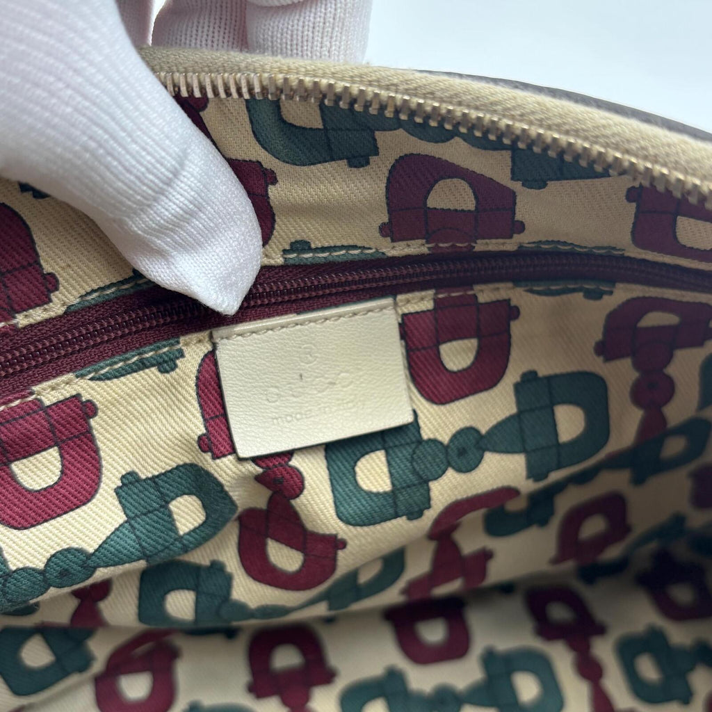 Gucci Guccissima D-Ring Hobo Bag – Ivory Leather With Detachable Strap