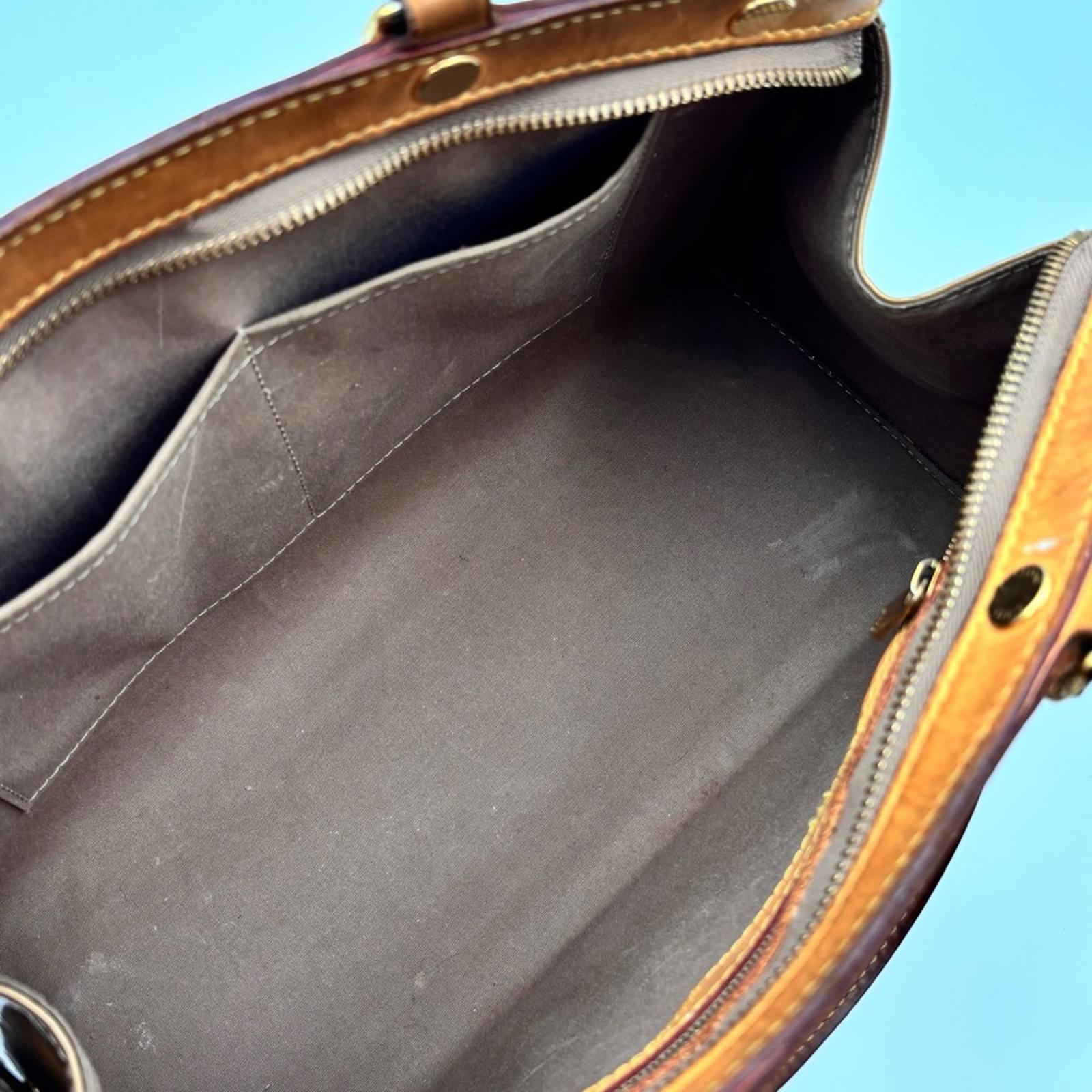 Louis Vuitton Monogram Vernis Brea MM – Beige Poudre 2012