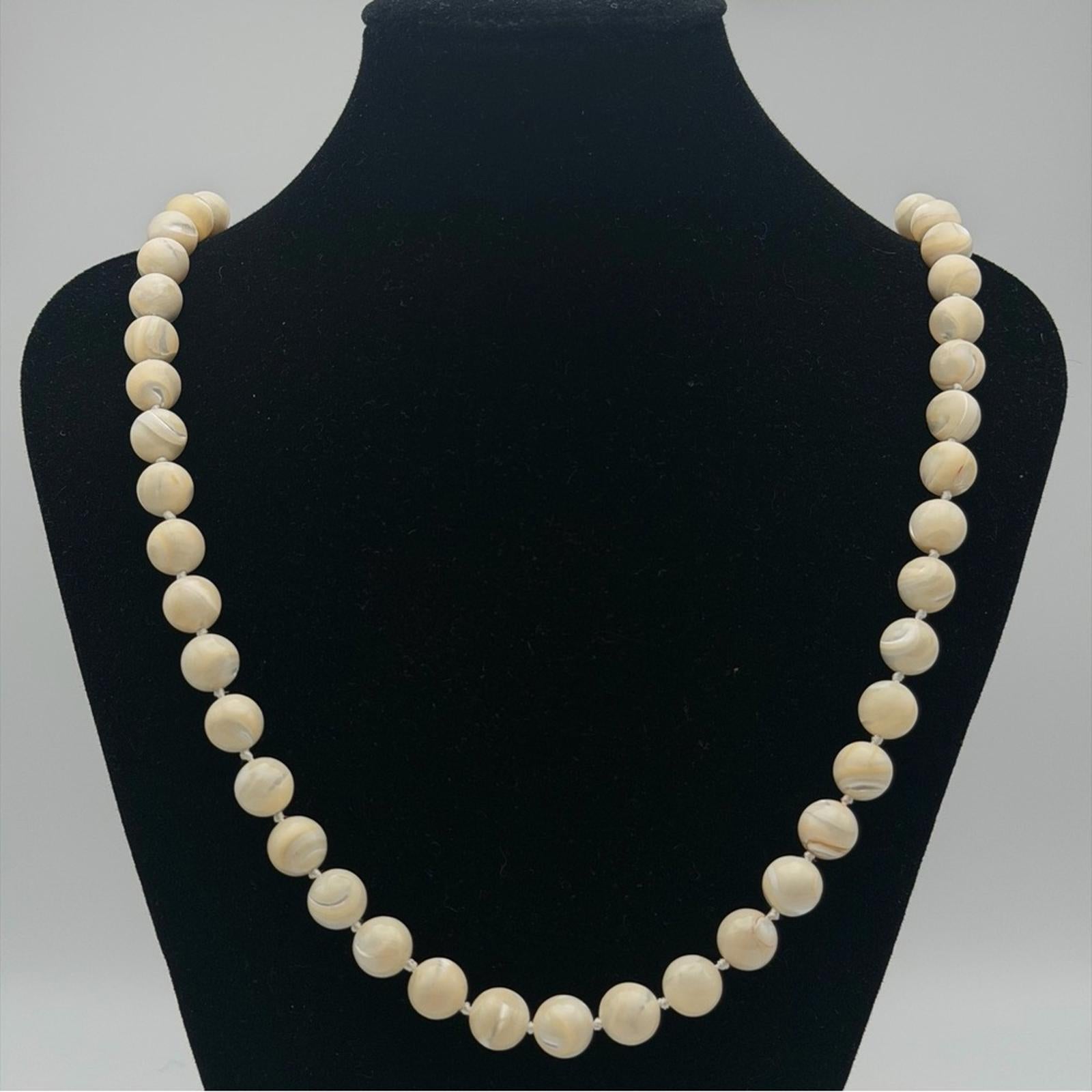 Vintage Mother Of Pearl Beaded Necklace With Gold Clasp