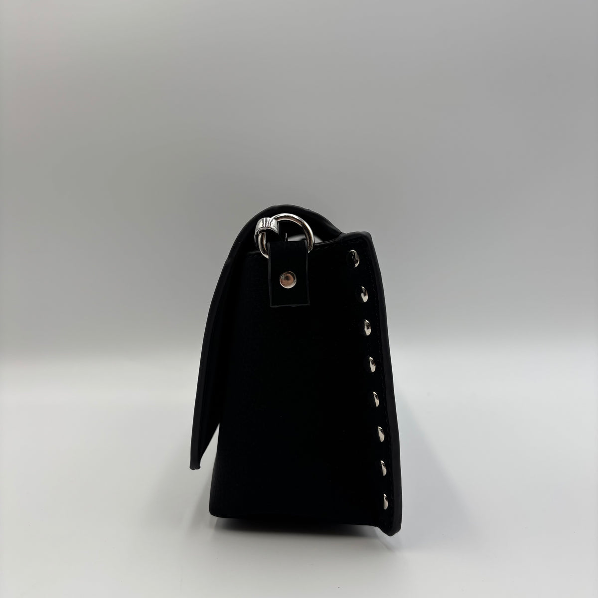 Vivienne Westwood Sherry Shoulder Bag in Black