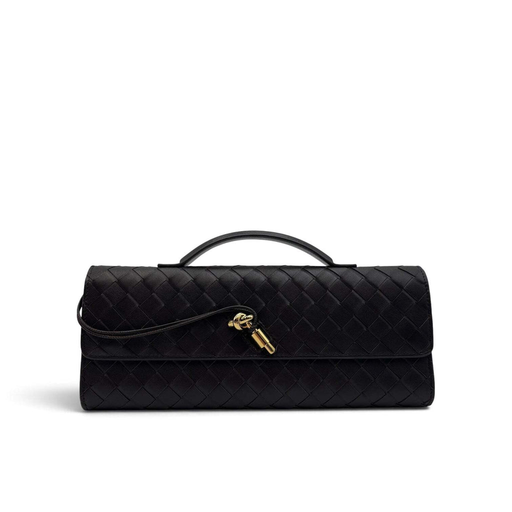 Bottega Veneta Andiamo Intrecciato Clutch in Fondant