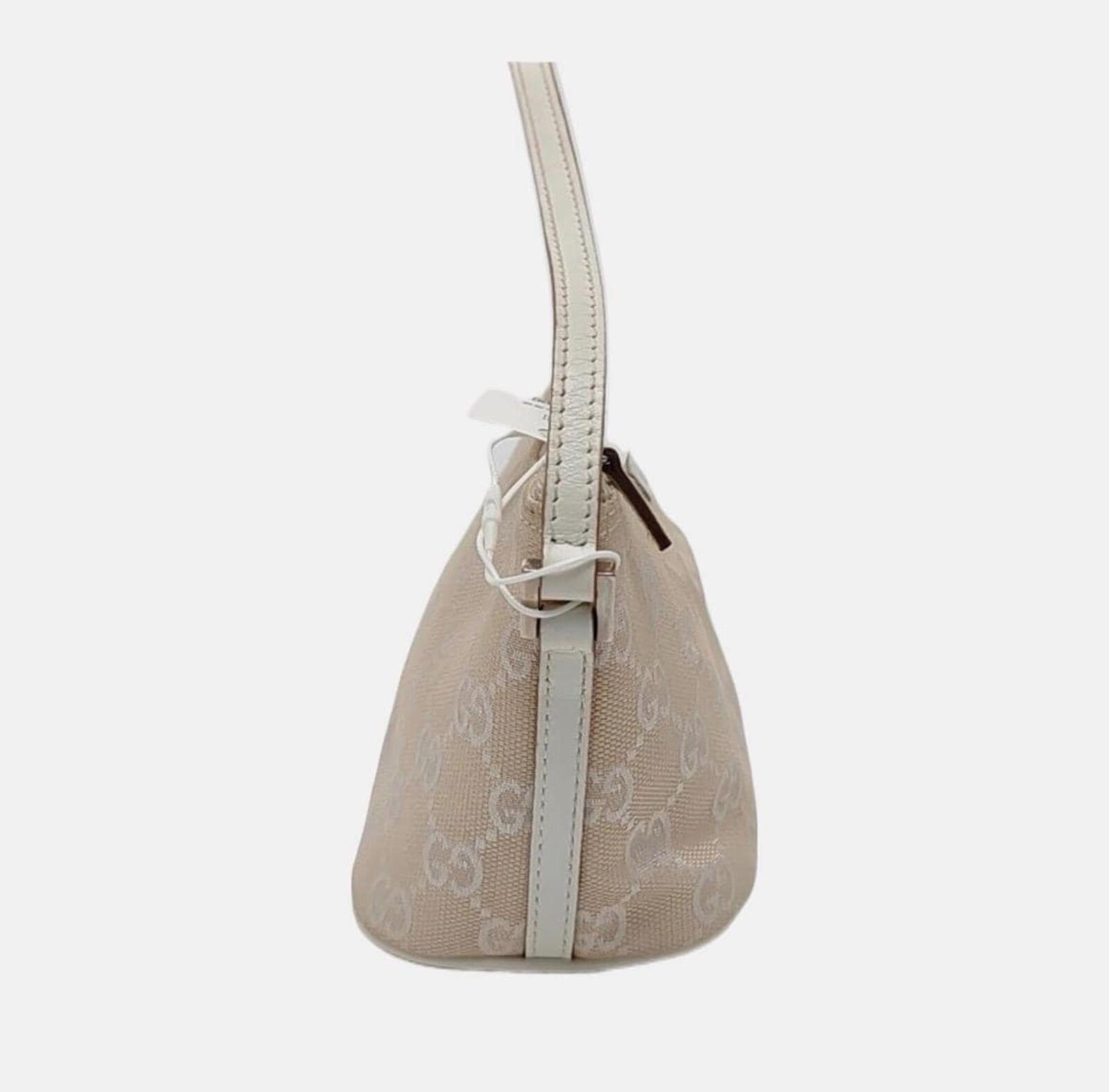 Gucci GG Canvas Boat Pochette Shoulder Bag — Beige