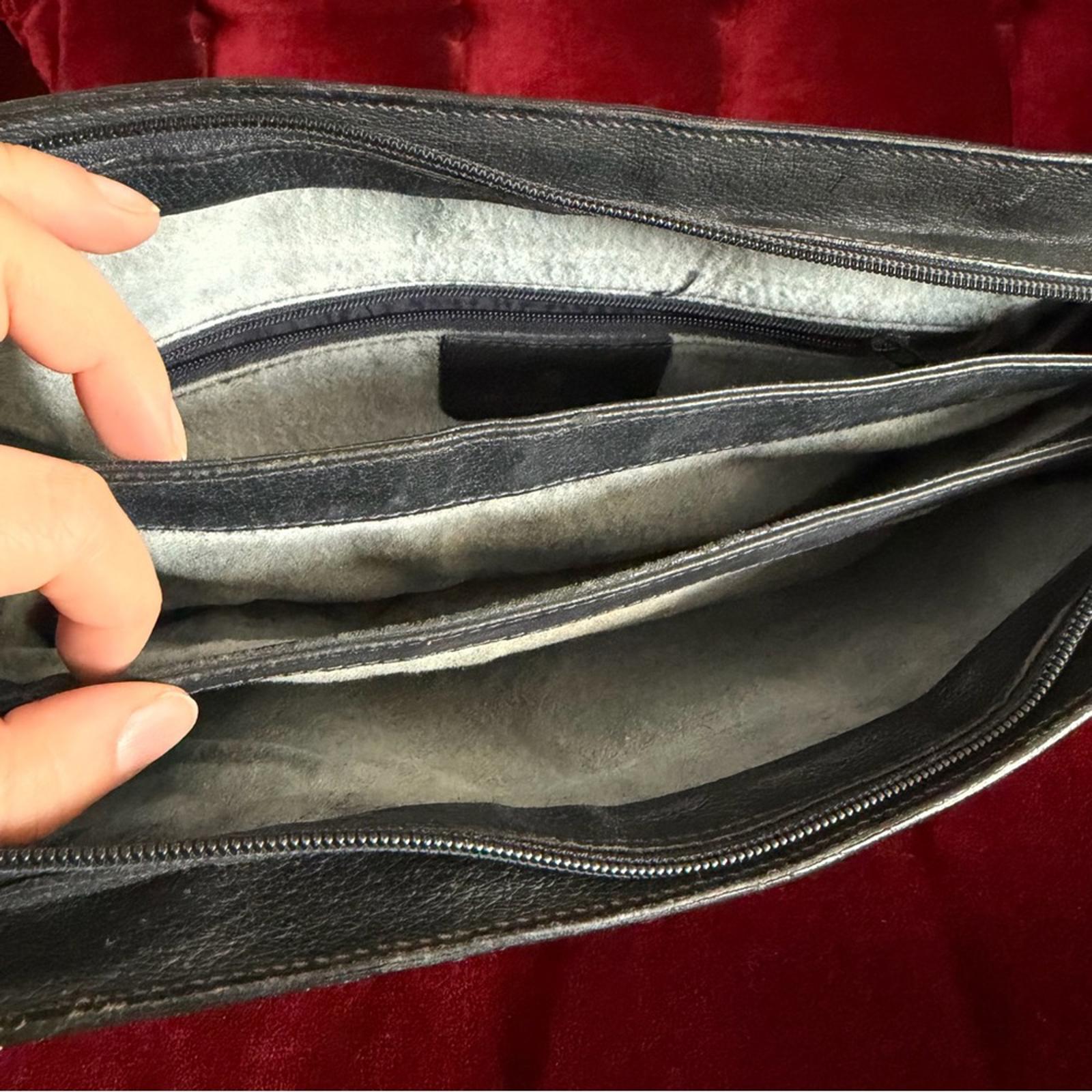 GUCCI GG SUPREME VINTAGE CROSSBODY BAG