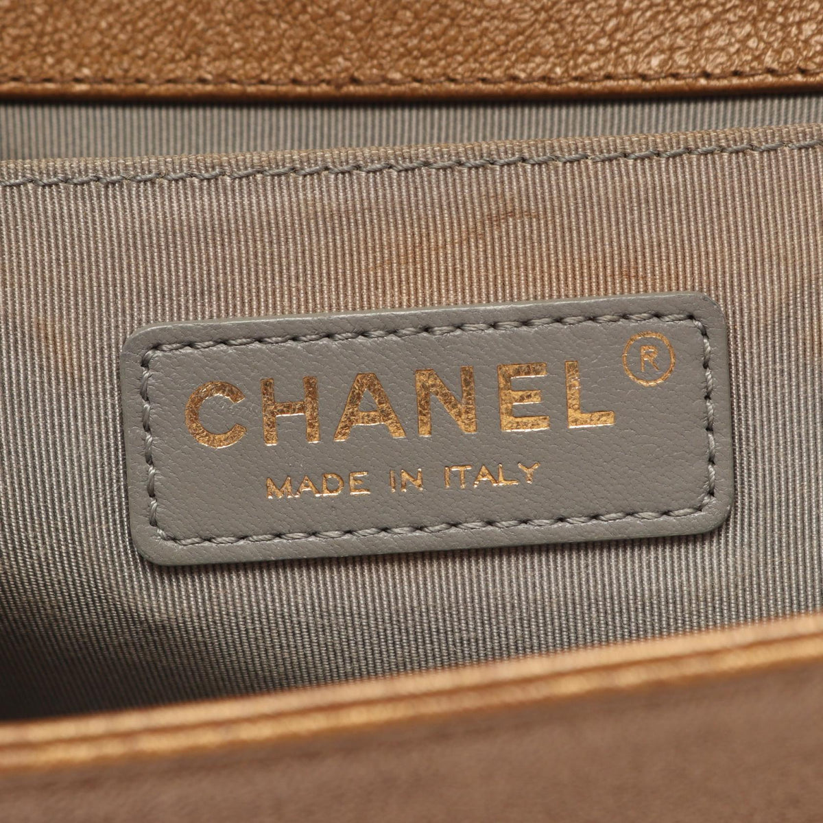 CHANEL Chanel Shoulder Bag Boy Chanel Dubai Limited Edition Antique Gold Hardware Leather Brown/Gold Boy Chanel Dubai Limited Edition Antique Gold Hardware A67086 image 4
