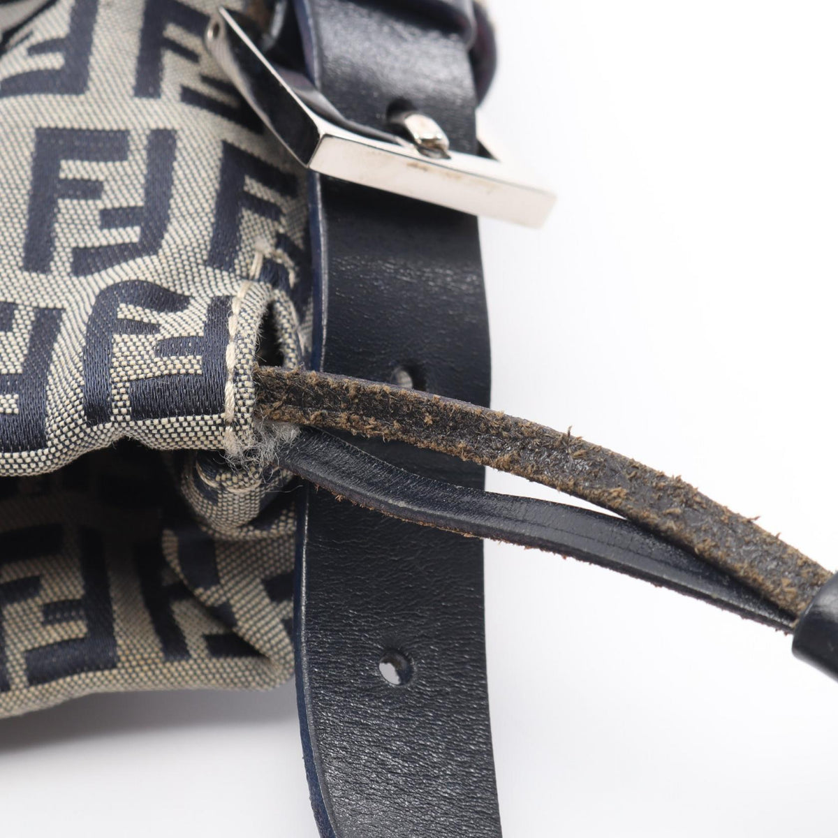 FENDI Fendi Zucchino Shoulder Bag 16325 Canvas Leather Gray Navy Used Women image 5