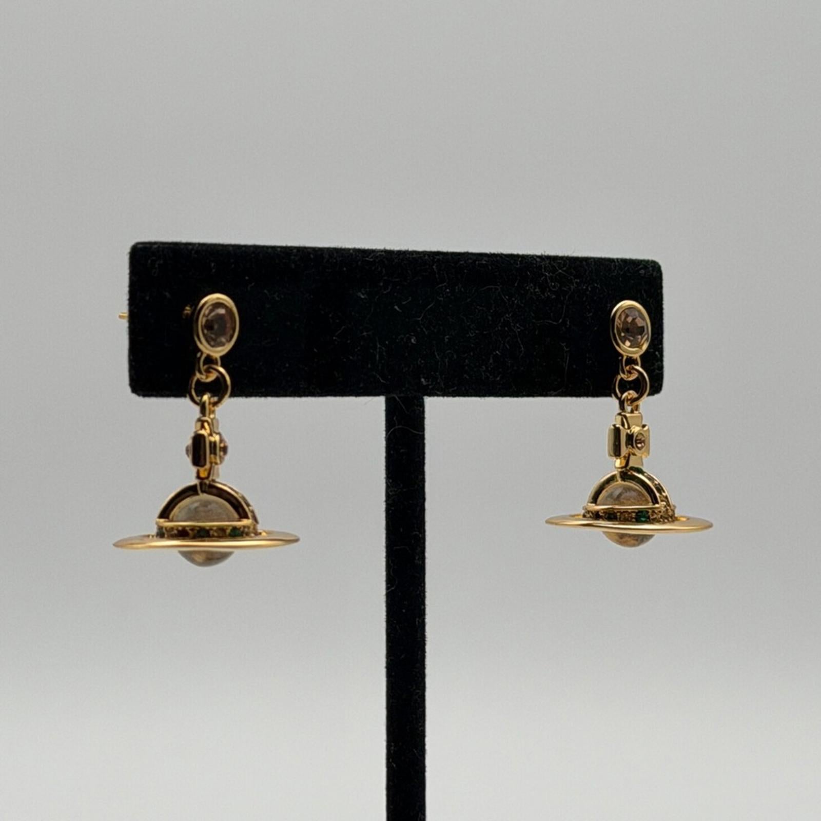 VIVIENNE WESTWOOD PETIT ORB DROP EARRINGS – GOLD TONE