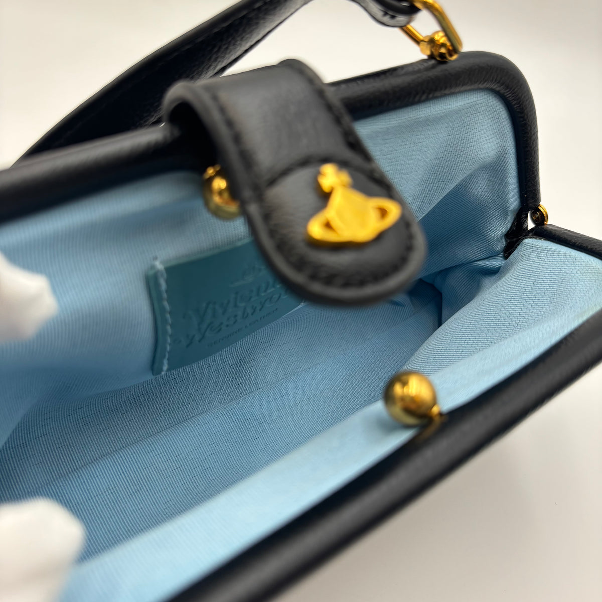 Vivienne Westwood Abbey Leather Cross-Body Bag in Black