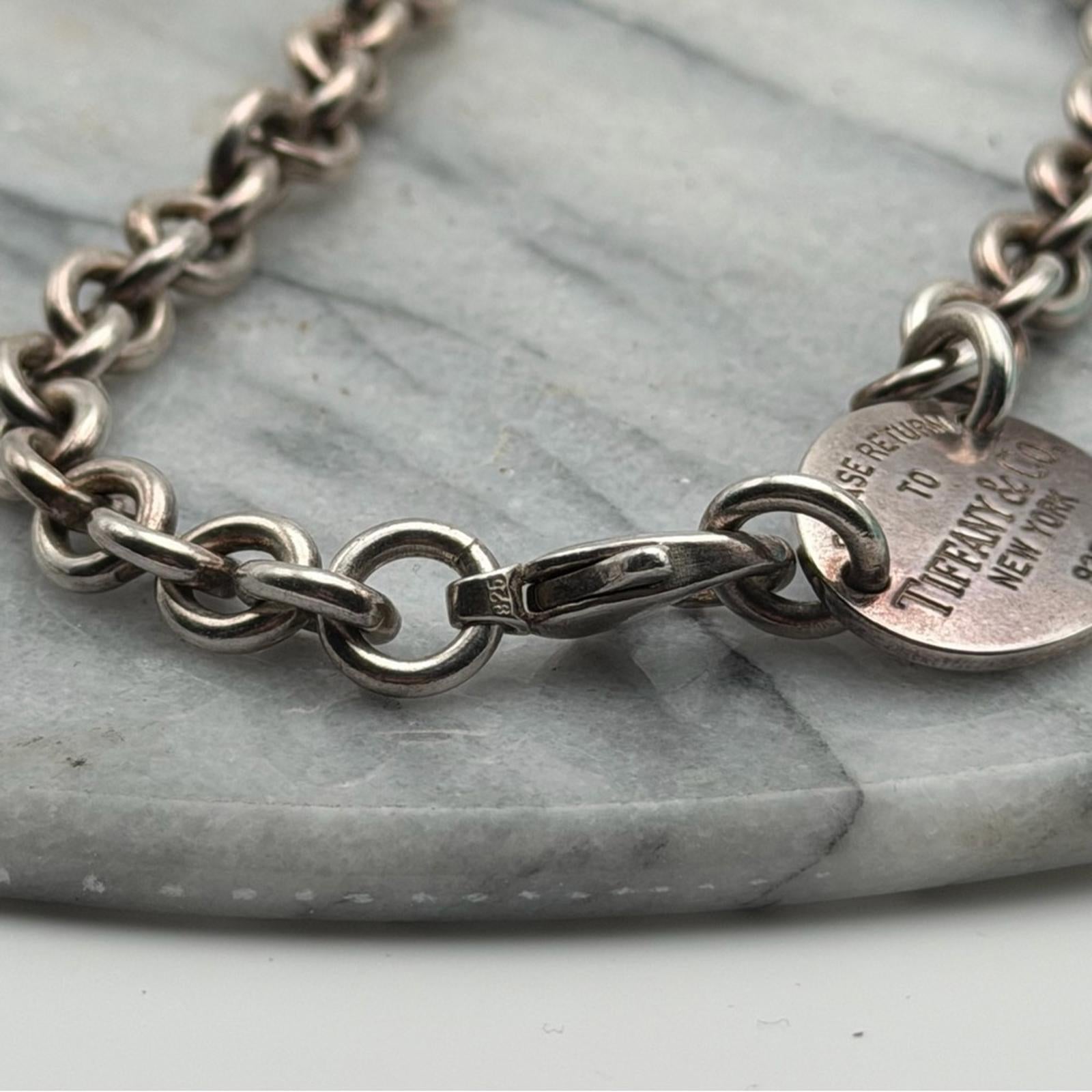 TIFFANY & CO. RETURN TO TIFFANY OVAL TAG CHOKER NECKLACE – STERLING SILVER