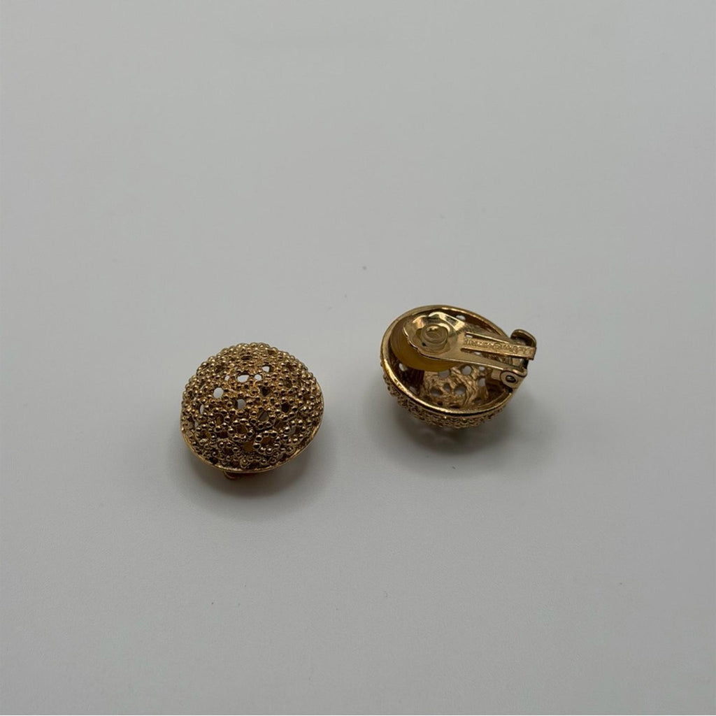 CHRISTIAN DIOR VINTAGE GOLD-PLATED TEXTURED DOME CLIP EARRINGS