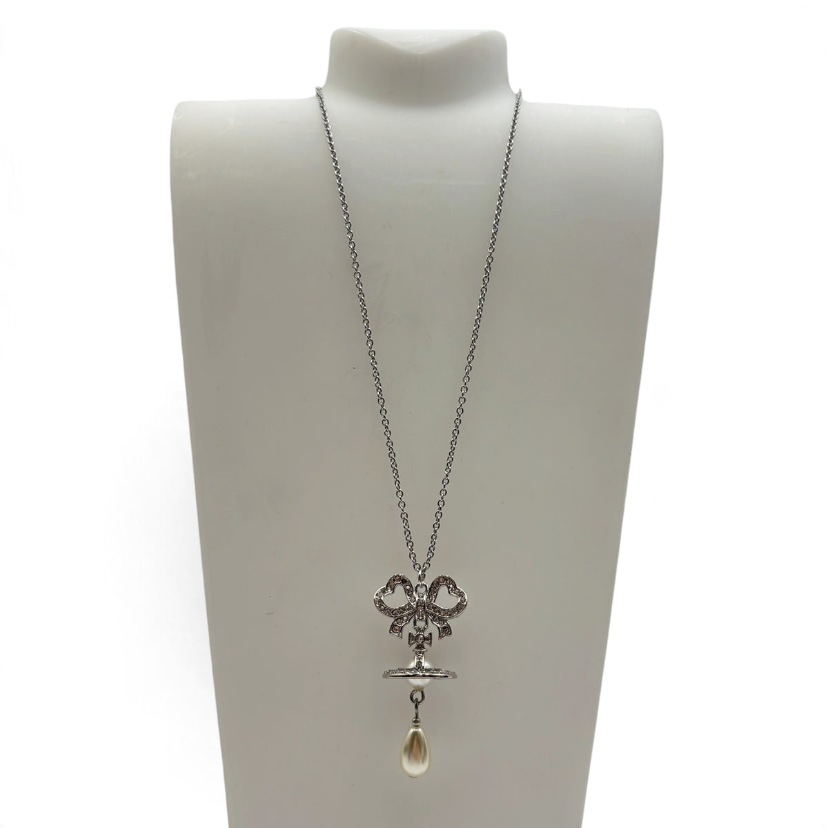 Vivienne Westwood Rigoberta Pearl Bow Orb Pendant Necklace – Silver / White