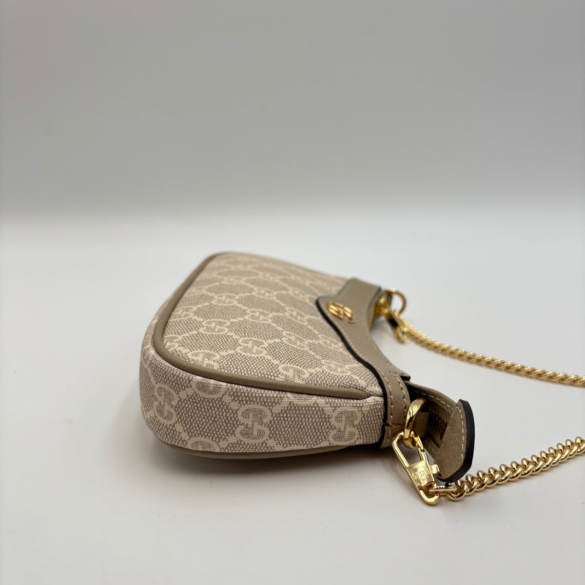 Gucci Ophidia GG Supreme Mini Bag