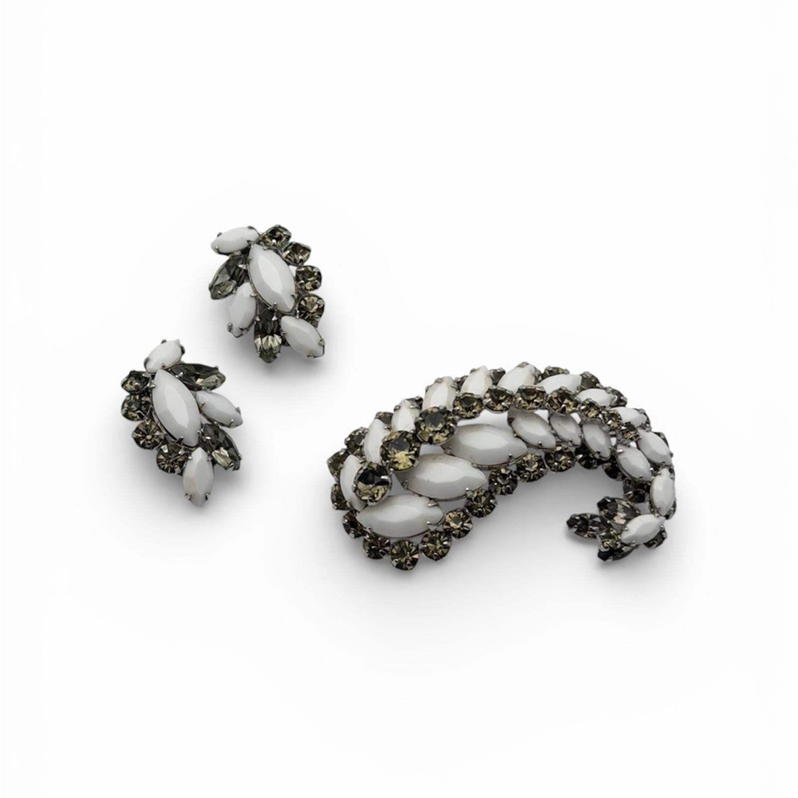 Vintage Sherman White Milk Glass Rhinestone Brooch And Earrings Set