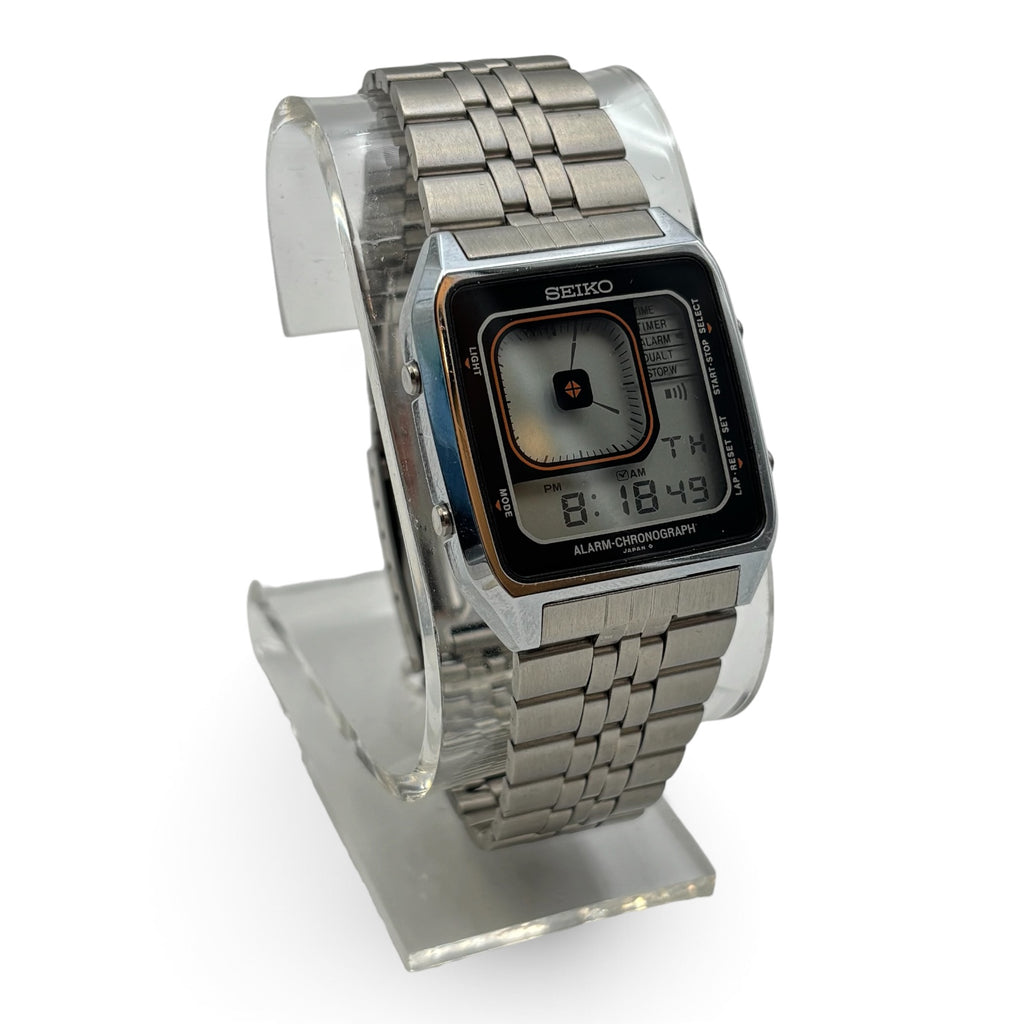 Seiko G757-4050 Alarm Chronograph “James Bond” Digital Watch