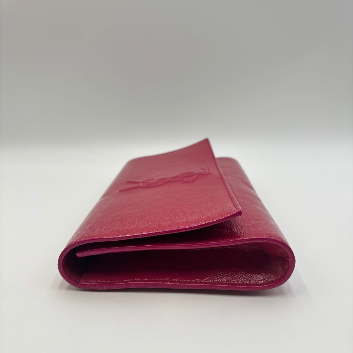 Saint Laurent Lipstick Fuchsia Calfskin Monogram Large Belle de Jour Clutch