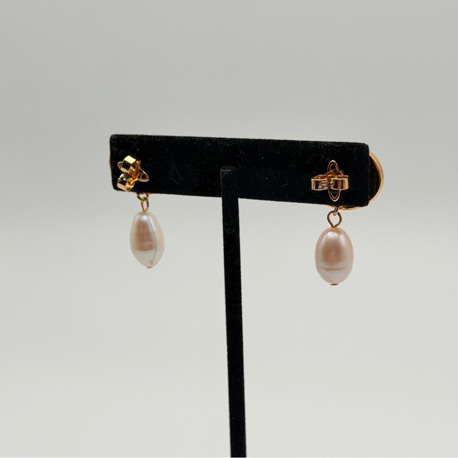 VIVIENNE WESTWOOD LOELIA TWO WAY PEARL DROP EARRINGS