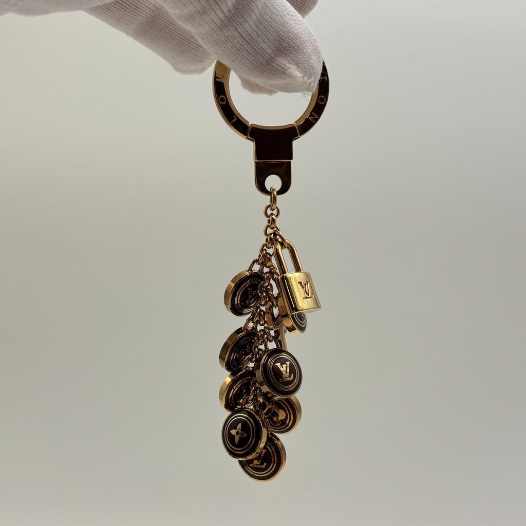 Louis Vuitton Fleur De Monogram Resin Charm Key Holder Bag Charm