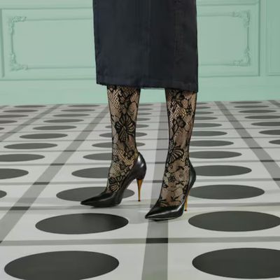 GUCCI BLACK NAPPA CALFSKIN CHARLOTTE GOLD HEELS 4