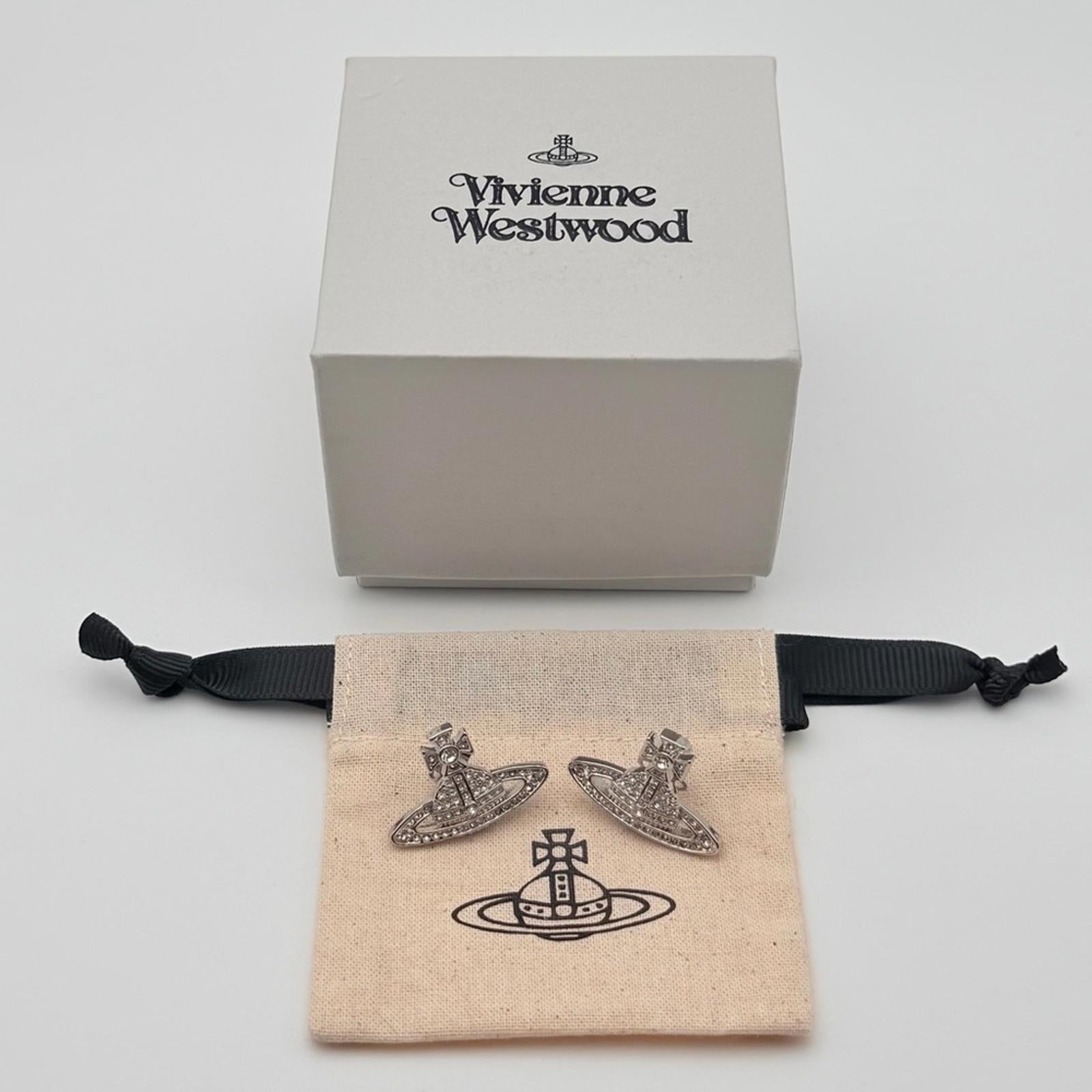 VIVIENNE WESTWOOD ORB CRYSTAL STUD EARRINGS SILVER