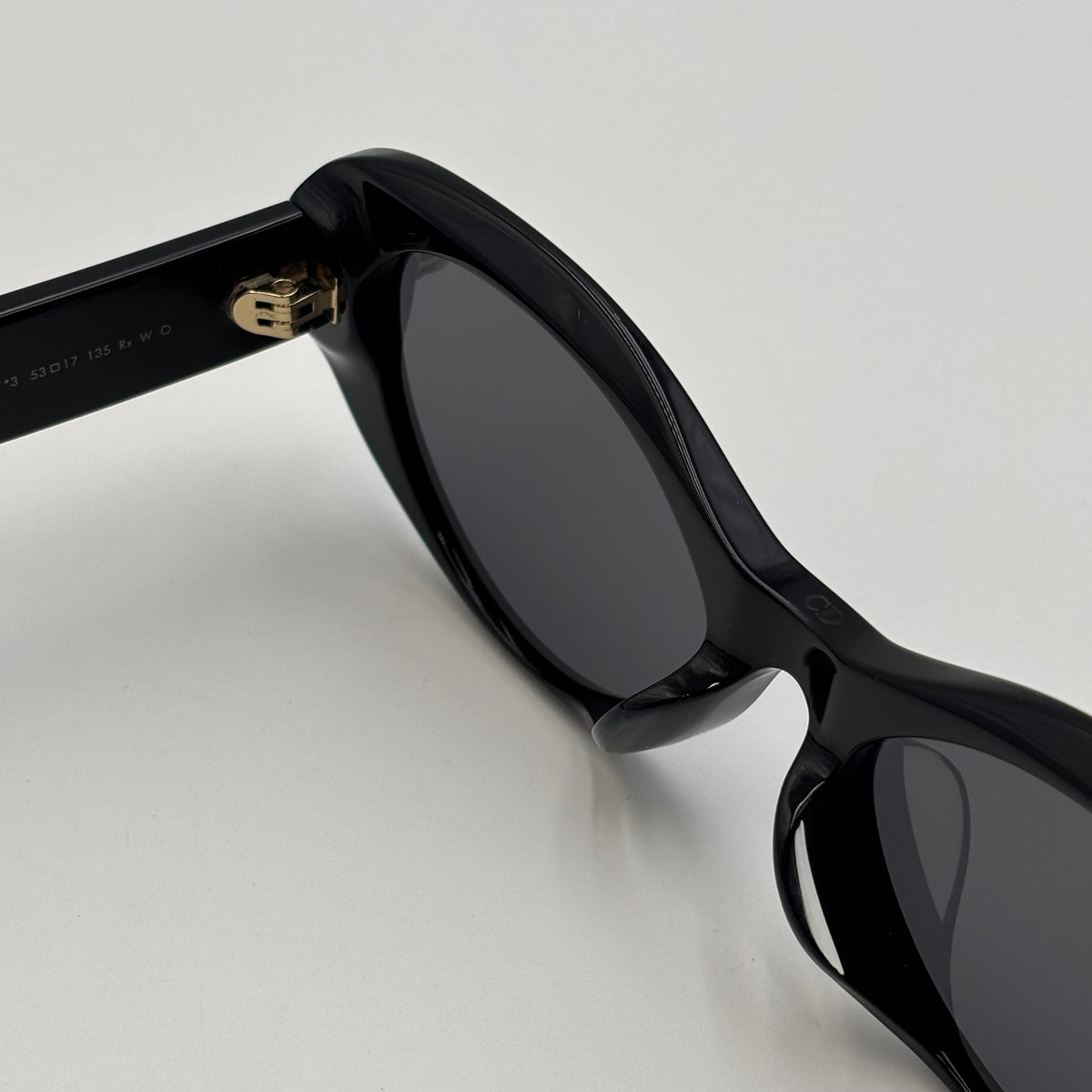 DiorSignature B8U Black Oval Sunglasses