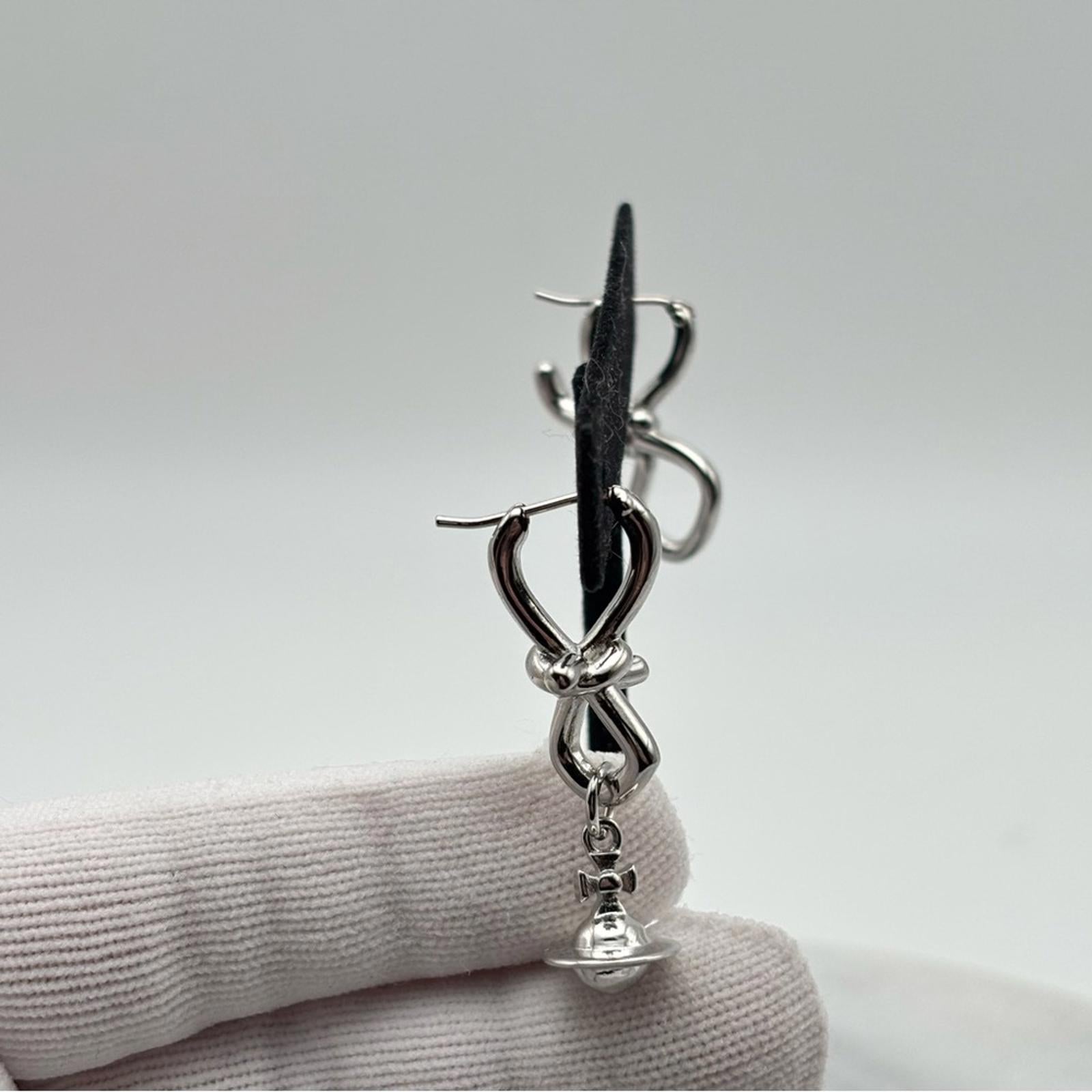 Vivienne Westwood Sage Earrings Silver