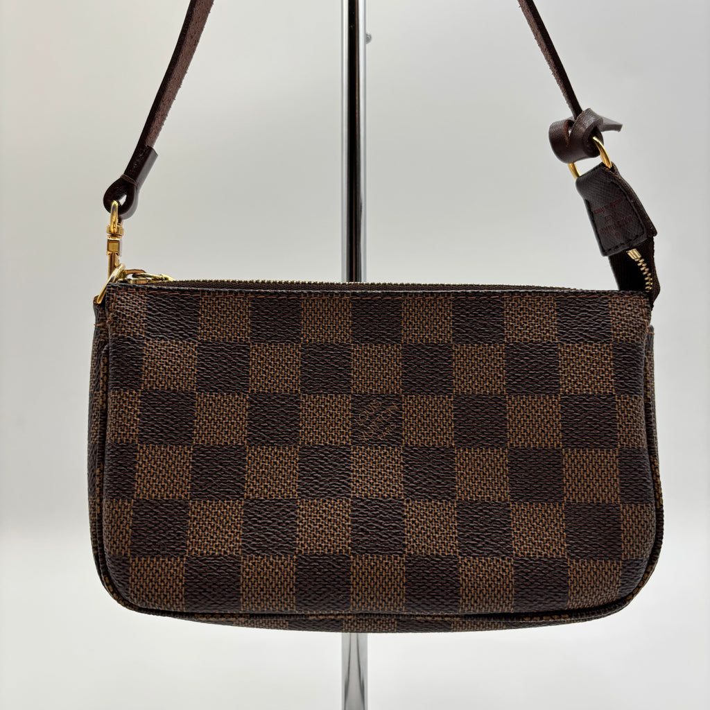 Louis Vuitton Damier Ebene Pochette Accessoires