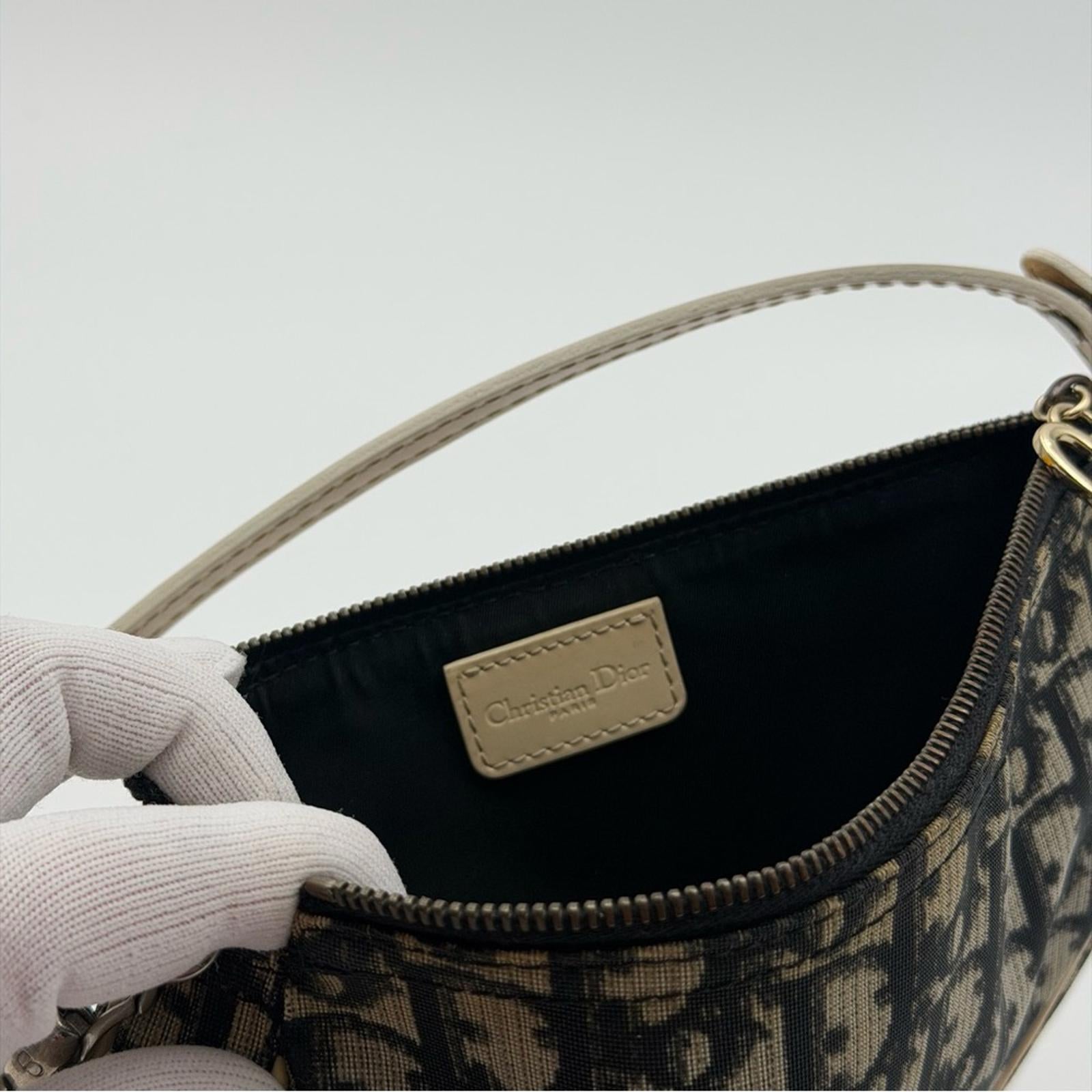 Christian Dior Vintage Trotter Saddle Shoulder Bag – Beige/Black – Leather Trim