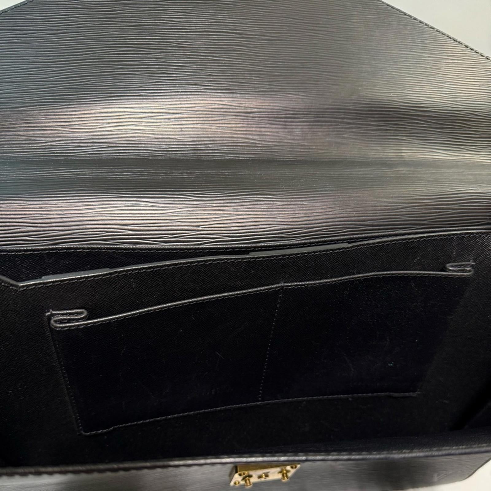 Louis Vuitton Ebony Leather Briefcase with Gold Accent