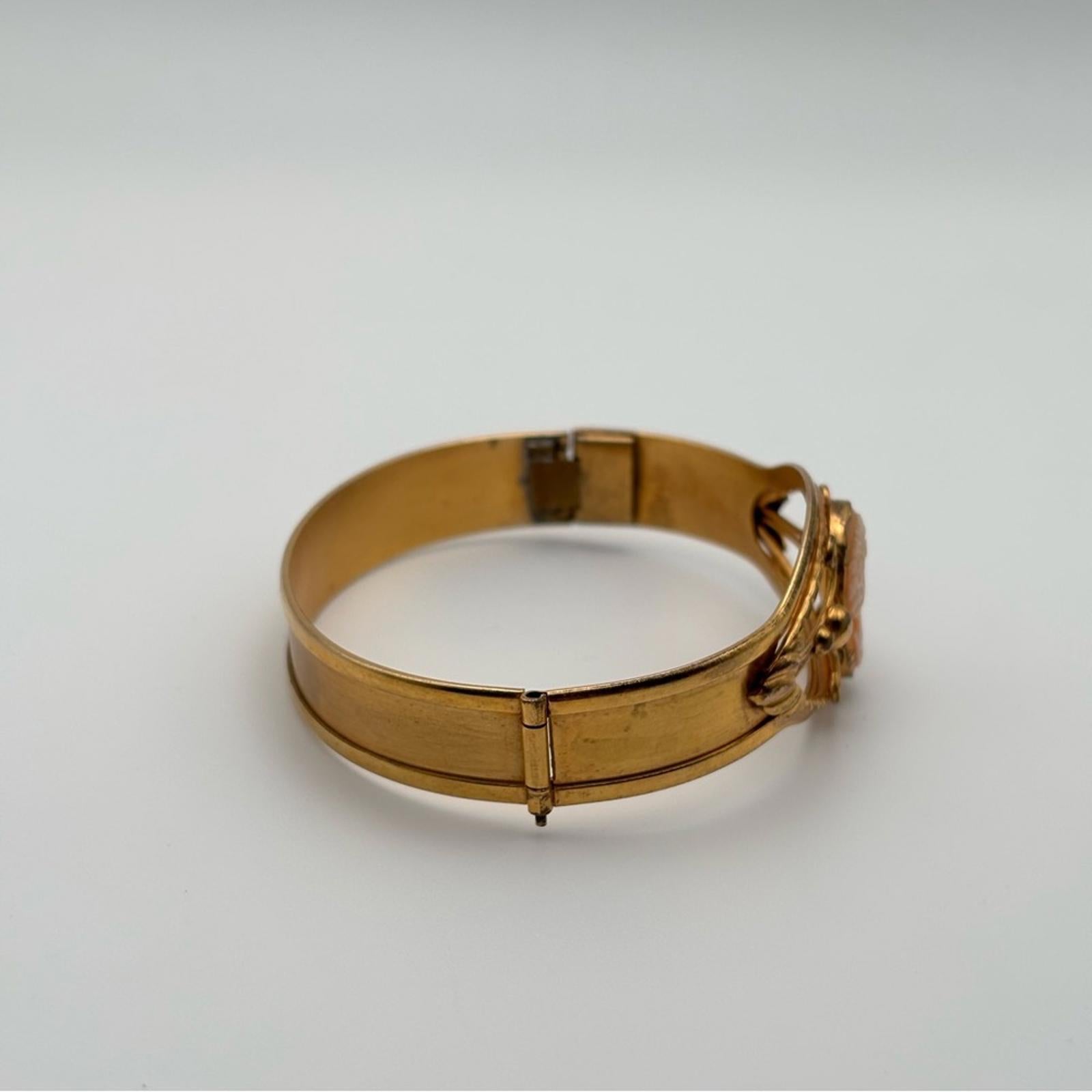 Vintage Gold-Tone Cameo Bangle Bracelet