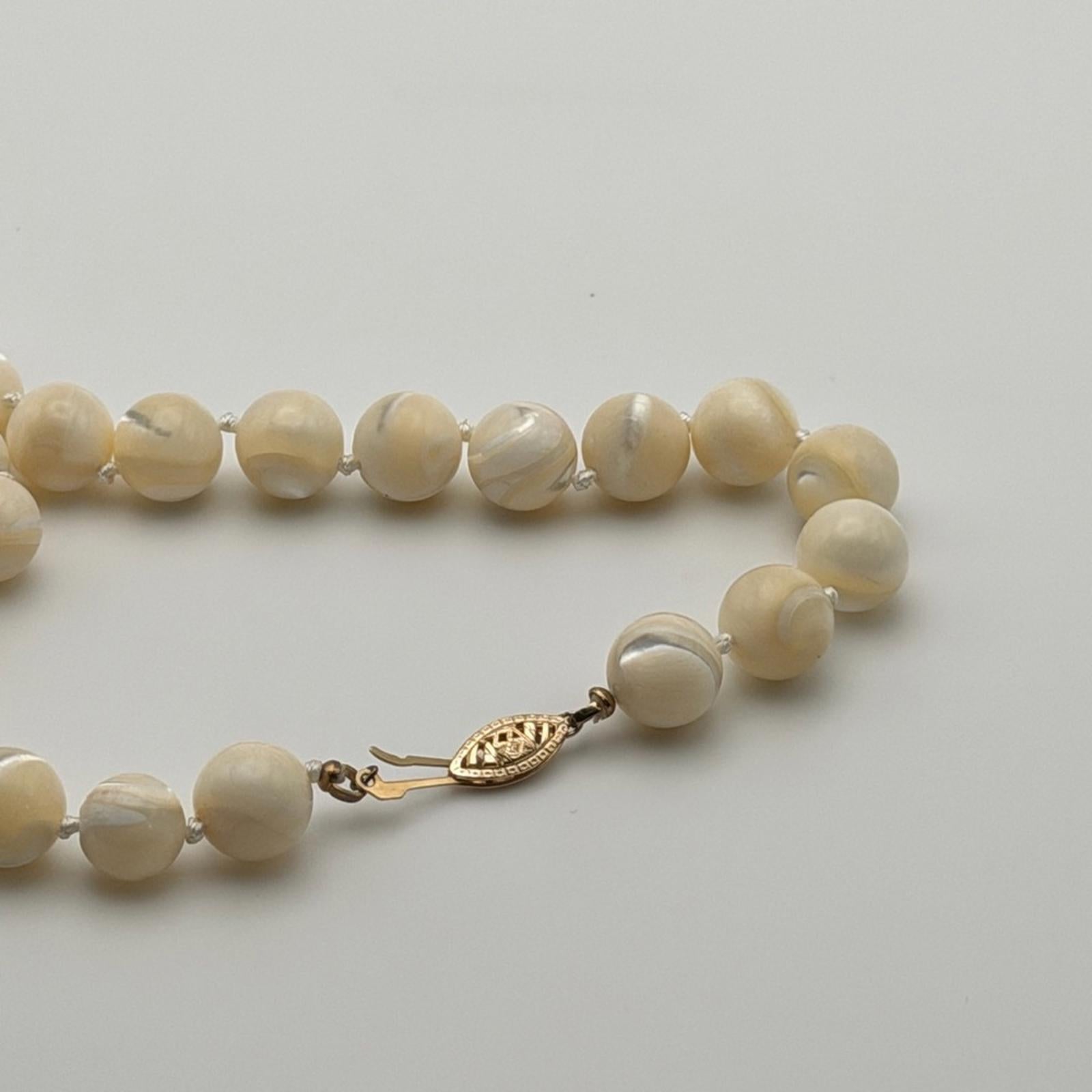 Vintage Mother Of Pearl Beaded Necklace With Gold Clasp