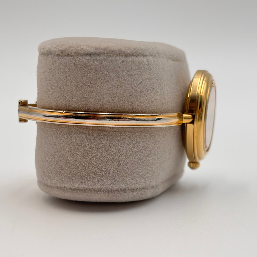 Gucci Gold Tone Interchangeable Bezel Bangle Watch Set
