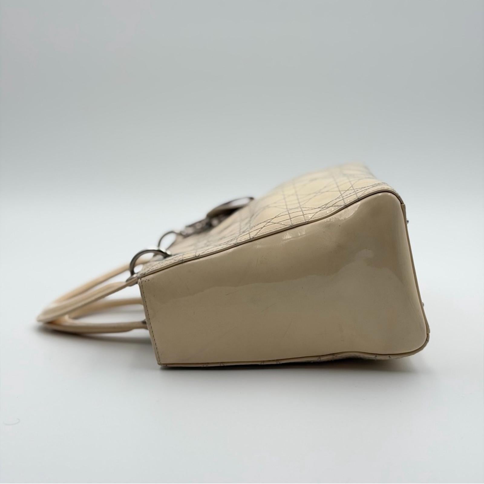 CHRISTIAN DIOR LADY DIOR PATENT LEATHER BAG BEIGE / NUDE SILVER HARDWARE