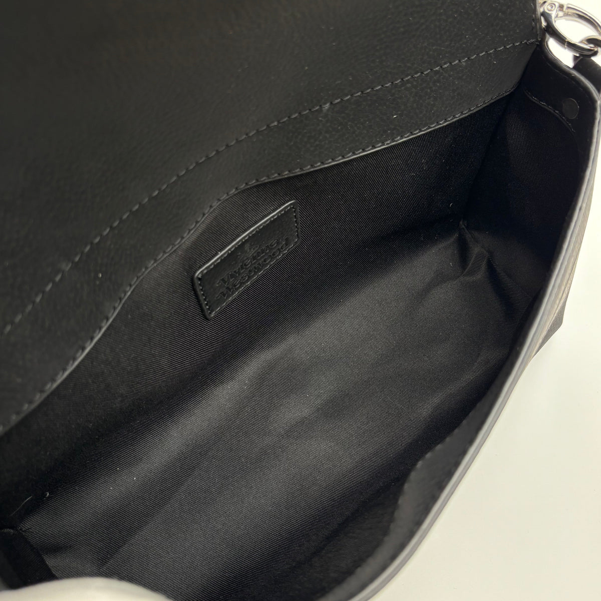 Vivienne Westwood Sherry Shoulder Bag in Black