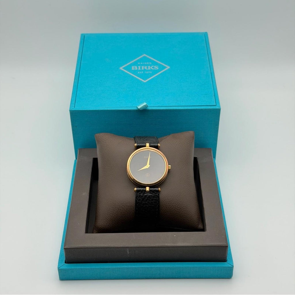 Gucci Vintage Black Dial Gold-Tone Quartz Watch – 30Mm