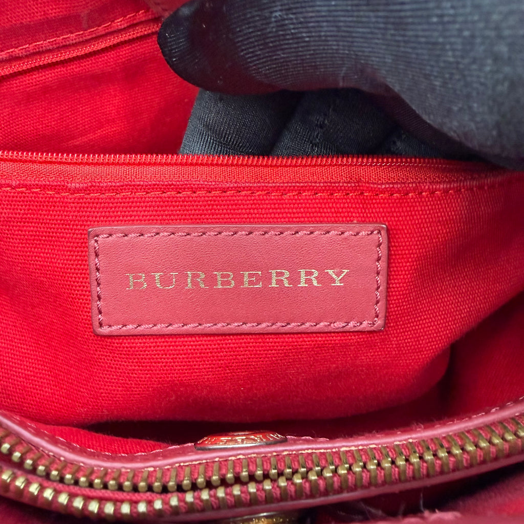 Burberry Haymarket Check Tote Bag in Beige & Red