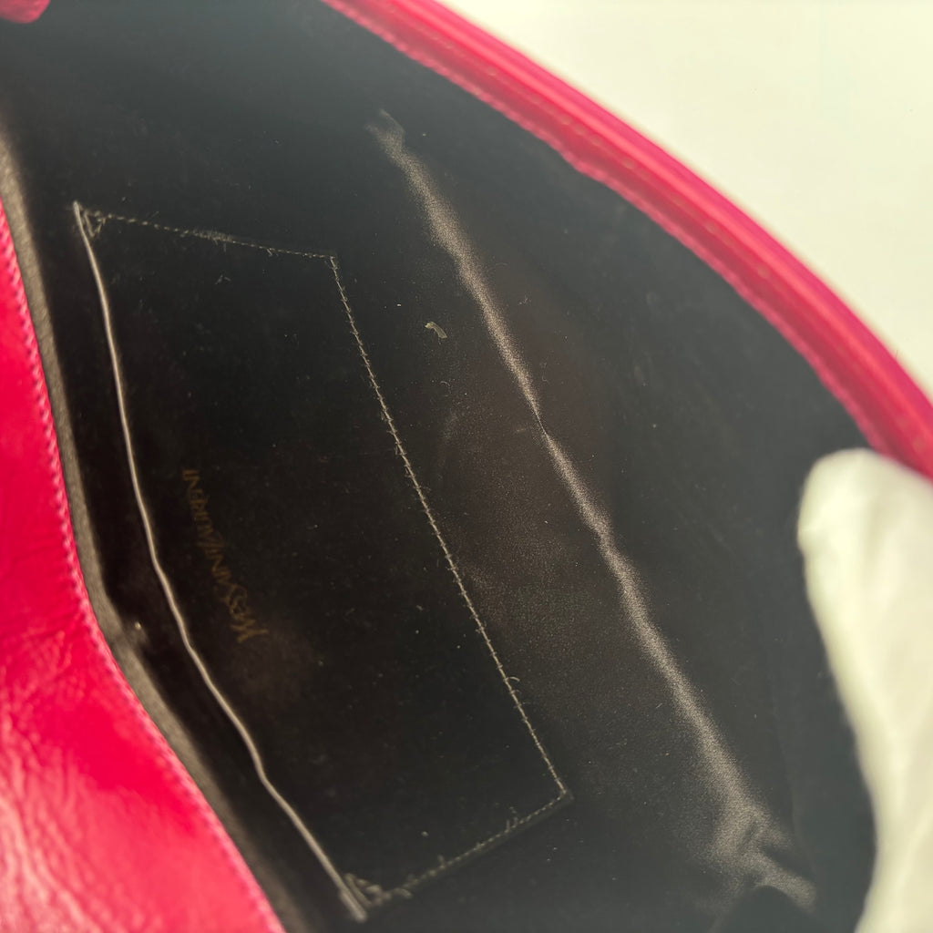 Saint Laurent Lipstick Fuchsia Calfskin Monogram Large Belle de Jour Clutch