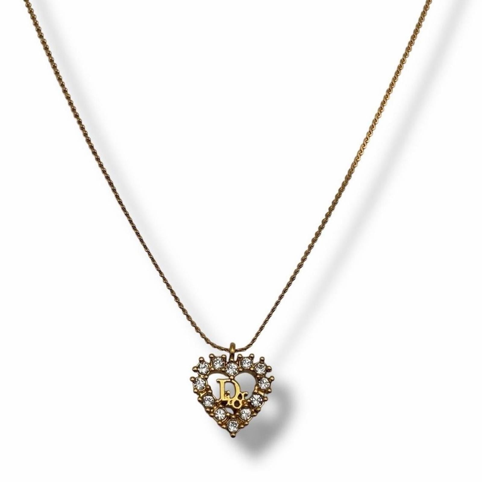 Gold Heart Pendant Necklace