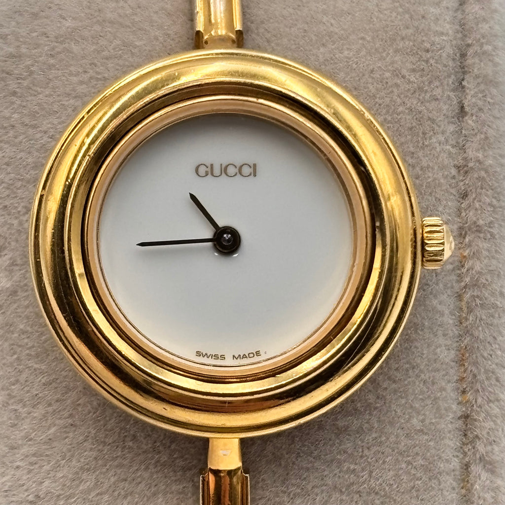 Gucci Gold Tone Interchangeable Bezel Bangle Watch Set