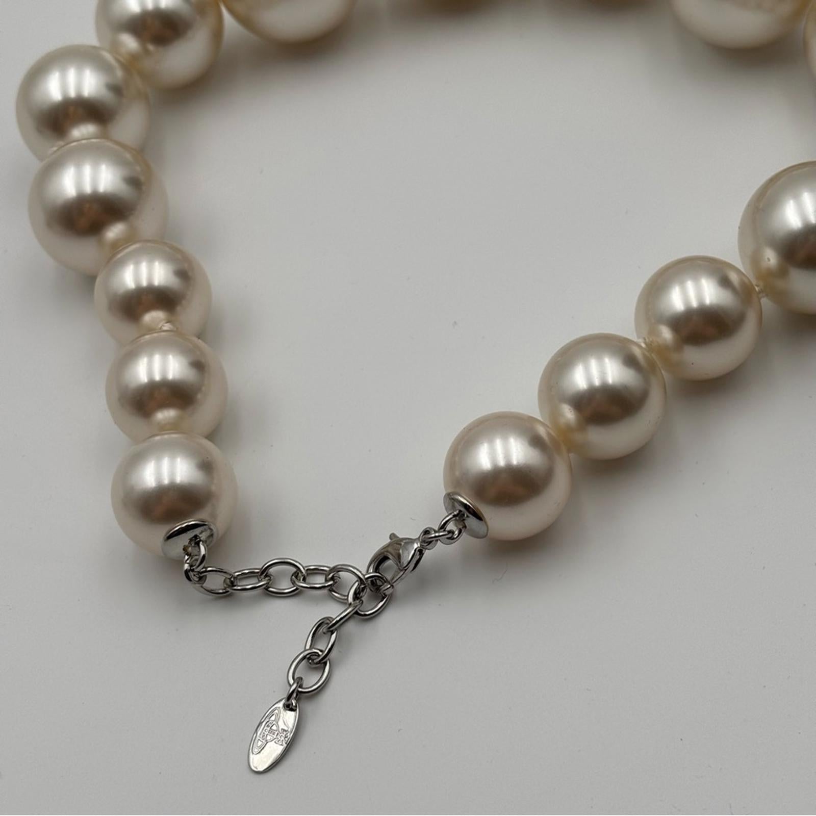 Vivienne Westwood Giant Pearl Drop Necklace