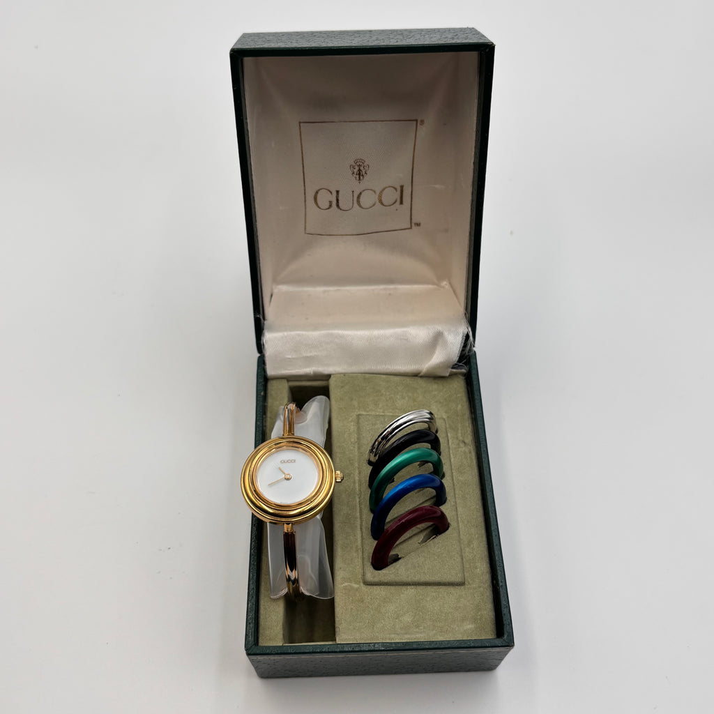 Gucci Gold Tone Interchangeable Bezel Bangle Watch Set