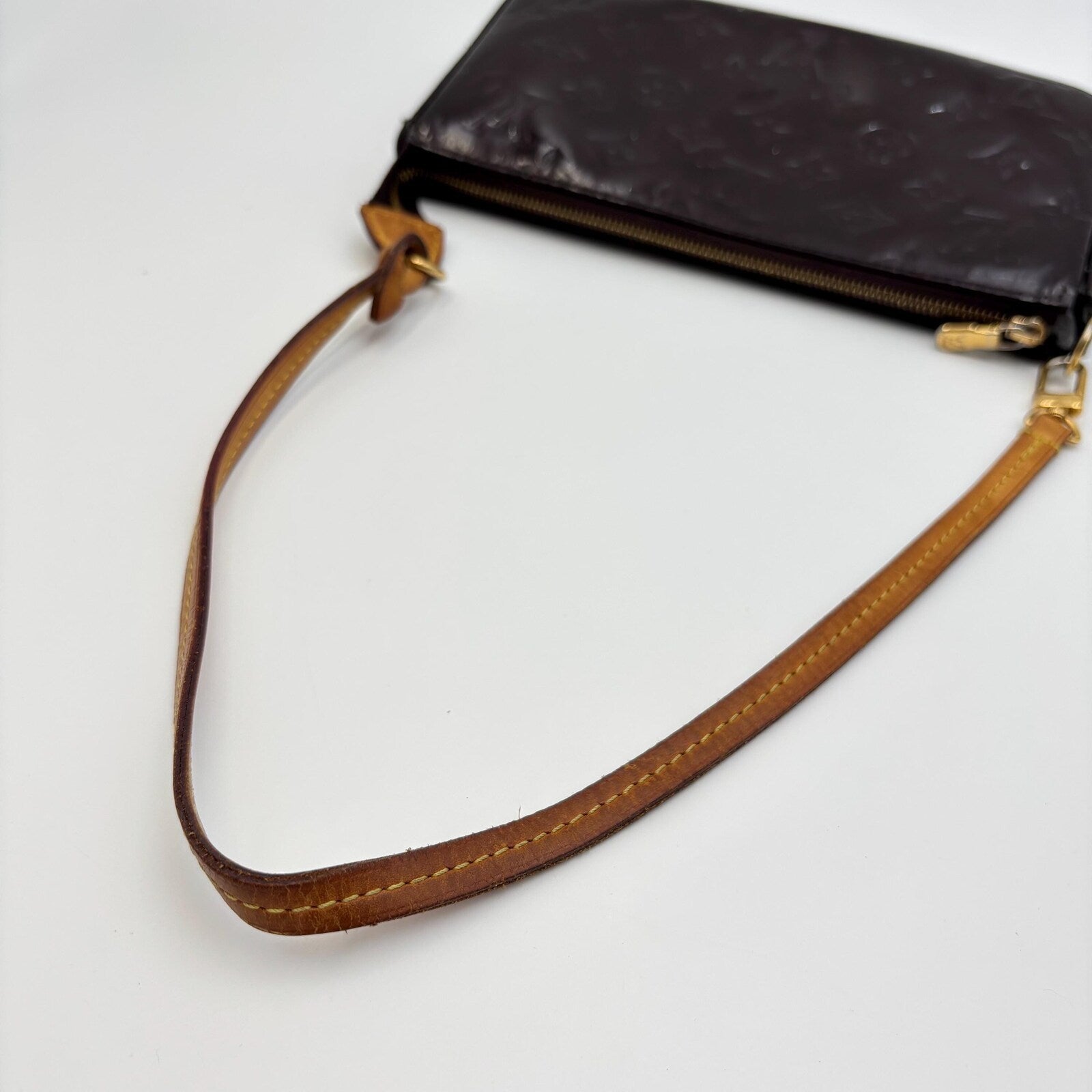 Louis Vuitton Vernis Pochette Accessoires Amarante