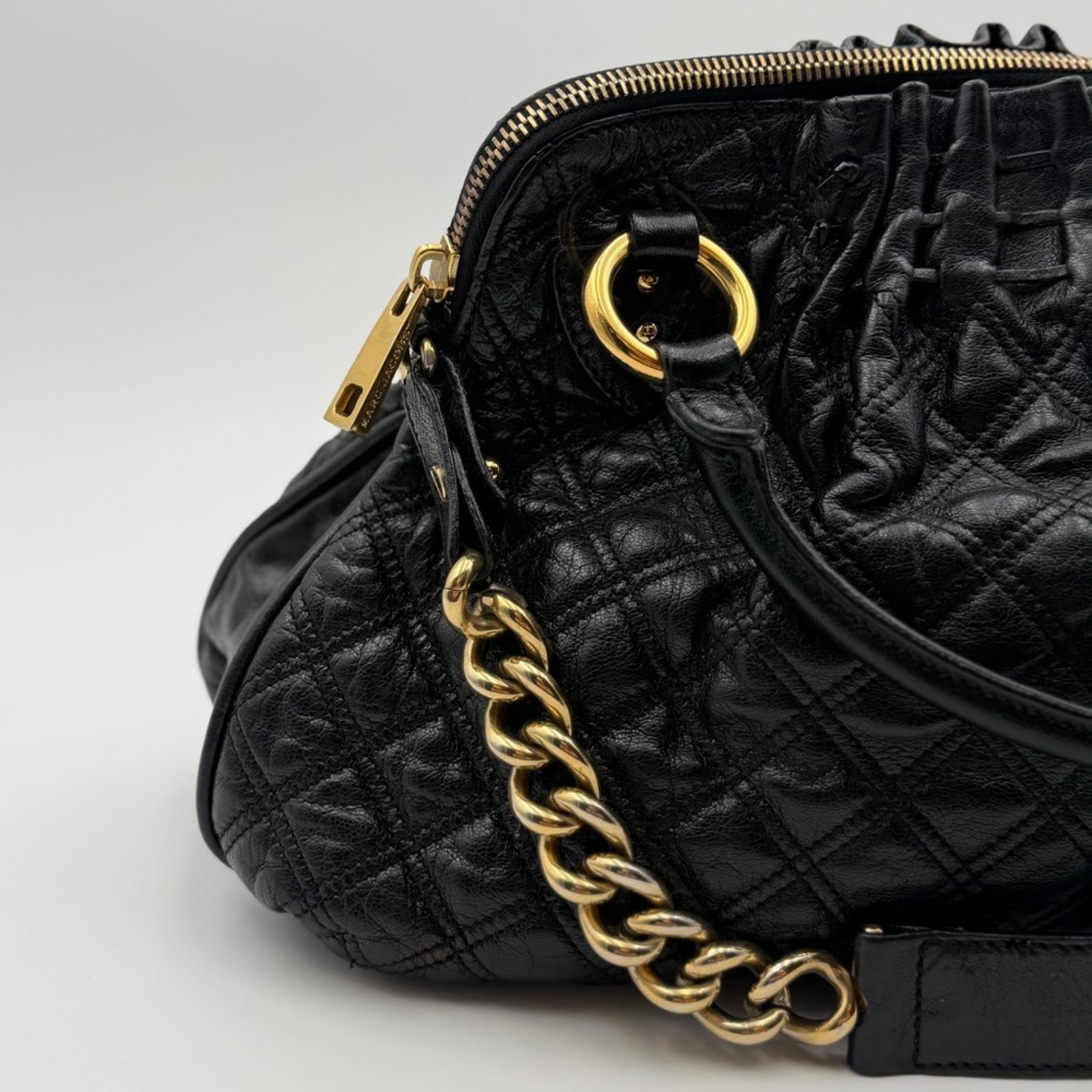 MARC JACOBS QUILTED LEATHER SHOULDER BAG – BLACK