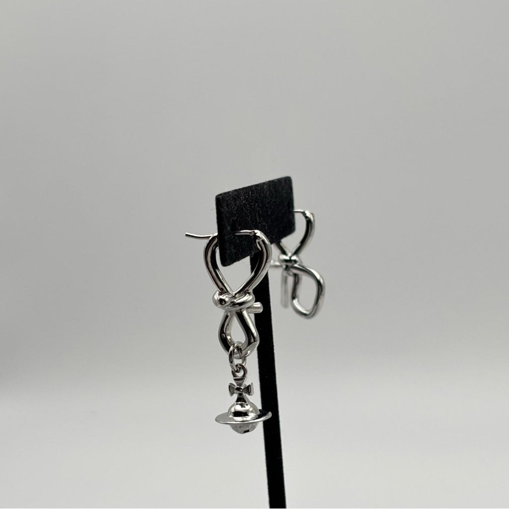 Vivienne Westwood Sage Earrings Silver