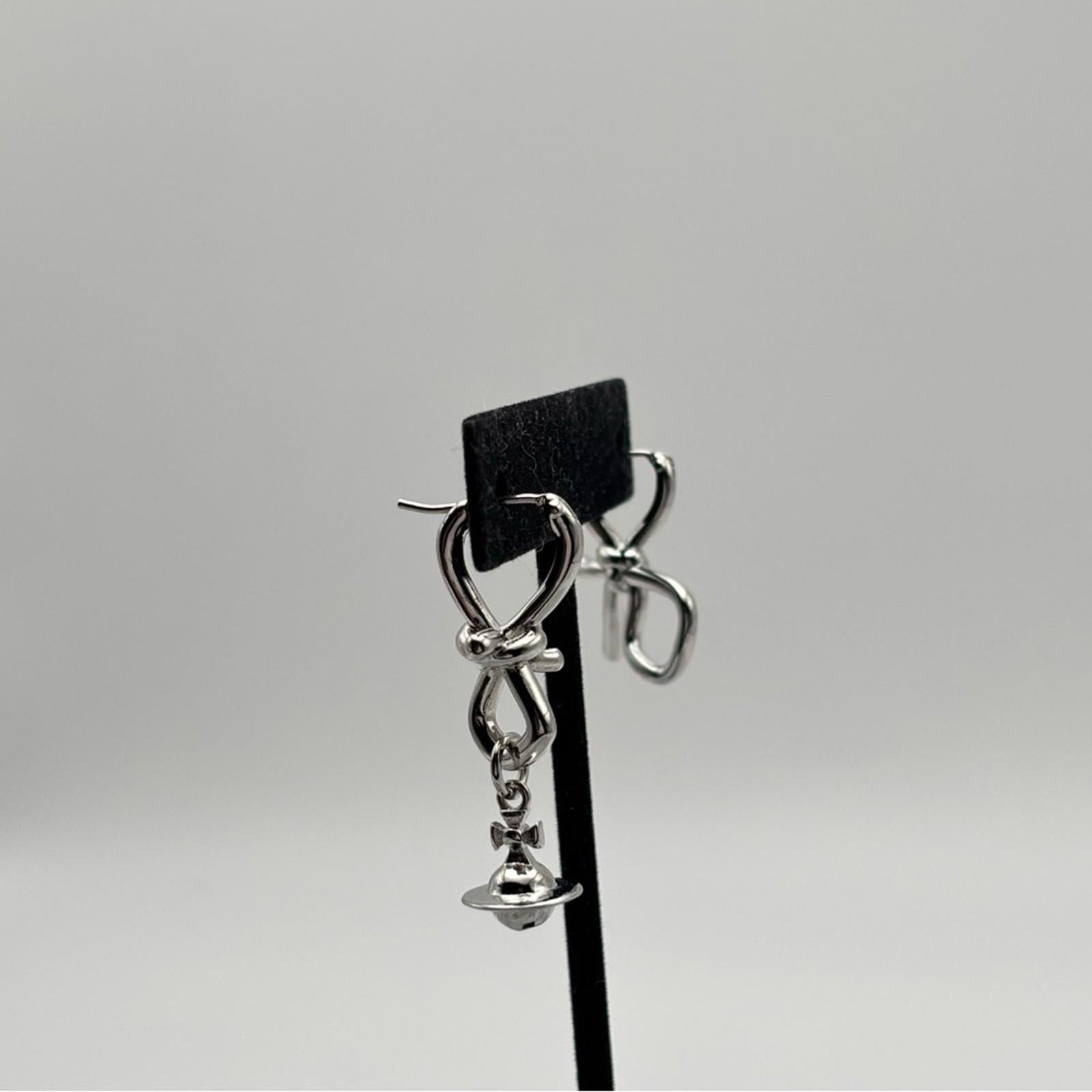 Vivienne Westwood Sage Earrings Silver