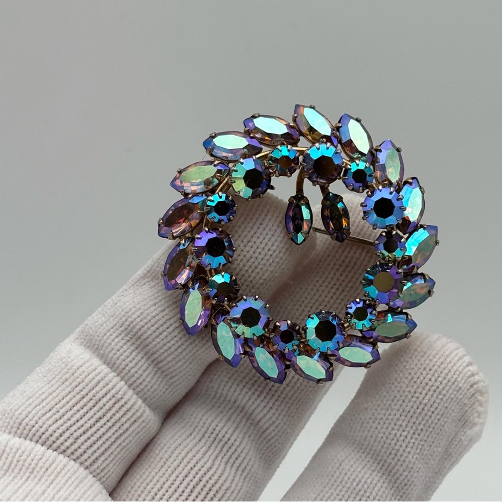 Sherman Vintage Aurora Borealis Crystal Wreath Brooch