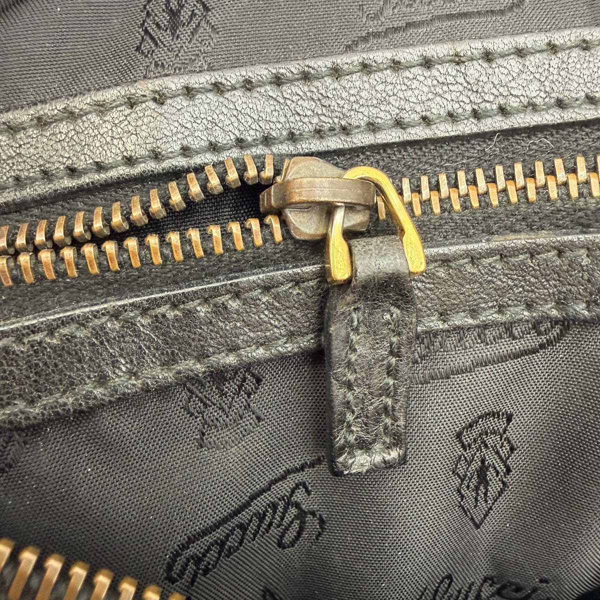 Gucci Babouska Embellished Black Suede Boston Bag by Frida Giannini – circa 2008