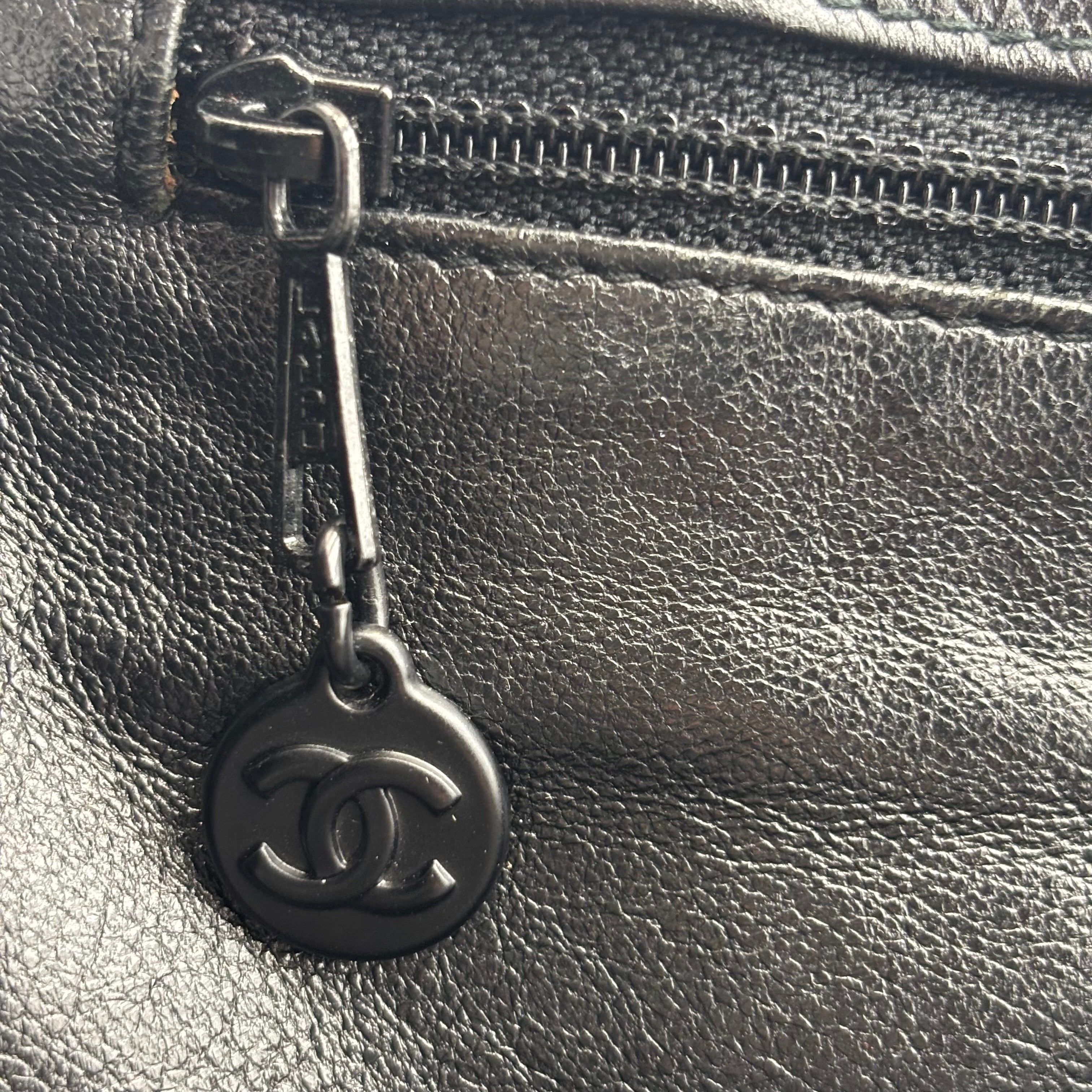 Chanel Black Caviar Leather Monochrome CC Chain Shoulder Bag 1990s