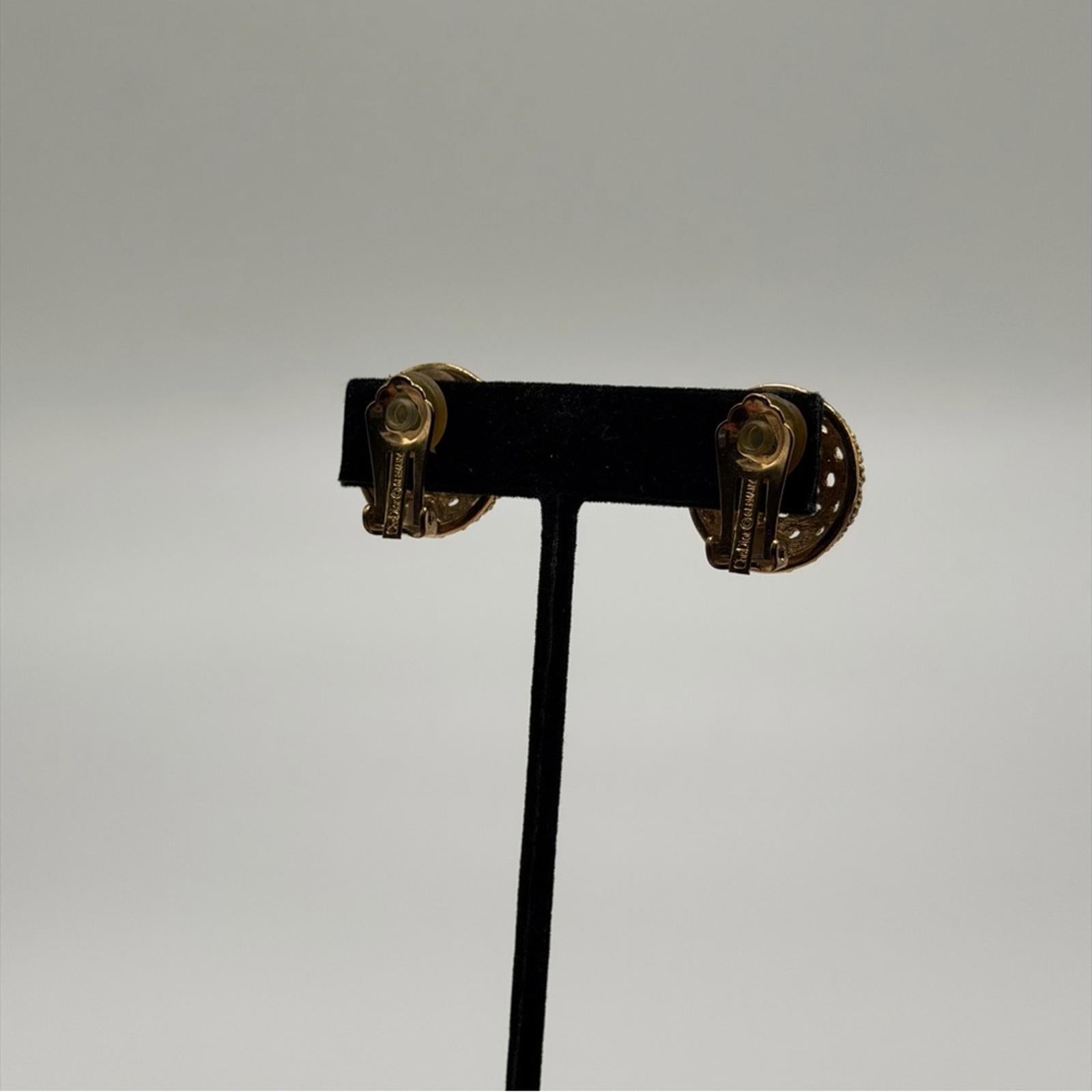 CHRISTIAN DIOR VINTAGE GOLD-PLATED TEXTURED DOME CLIP EARRINGS