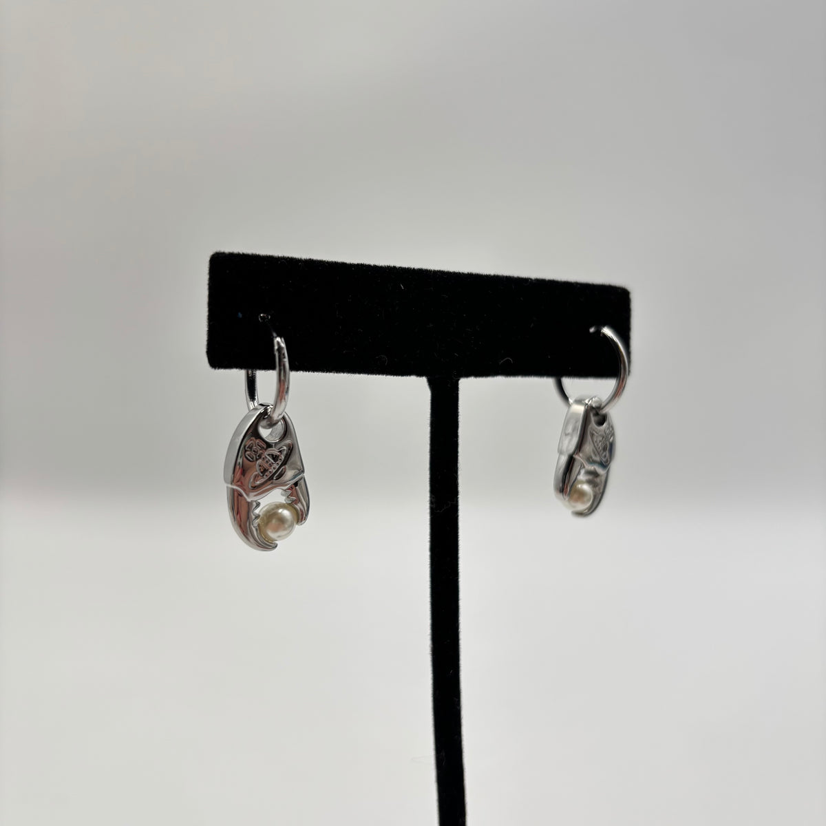 Vivienne Westwood Freda Orb Pearl Drop Earrings
