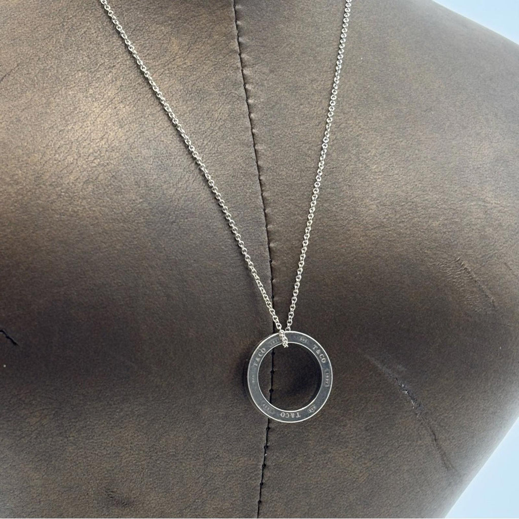 Tiffany & Co Sterling Silver Circle Pendant Necklace 925 Minimalist