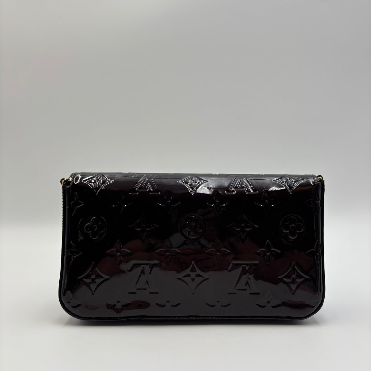 Louis Vuitton Pochette Félicie Monogram Vernis Amarante